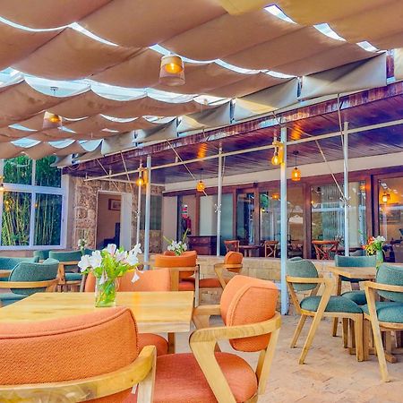 Zereniti House Hotel Muyaka Eksteriør billede
